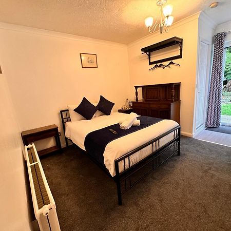High Trees Guest House Gatwick Horley Ngoại thất bức ảnh