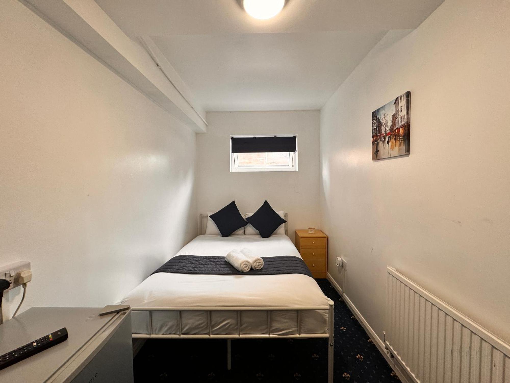 High Trees Guest House Gatwick Horley Ngoại thất bức ảnh